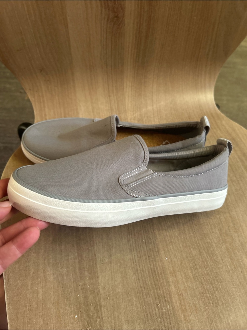 New Sperry slip on sneakers